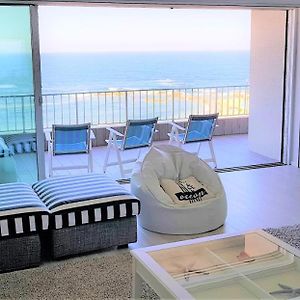 Avenida Dos Banhos Apartment